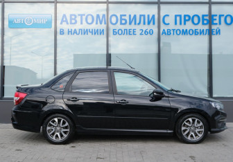 Подержанный автомобиль LADA (ВАЗ) Granta Sedan 2023 года (6 фото)