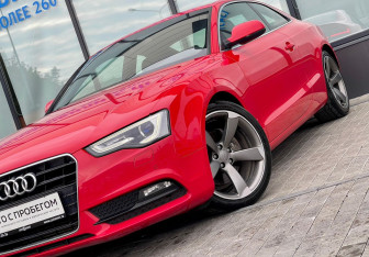 Подержанный автомобиль Audi A5 Coupe 2014 года (9 фото)
