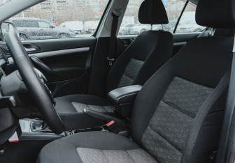 Подержанный автомобиль Skoda Octavia Liftback 2013 года (15 фото)