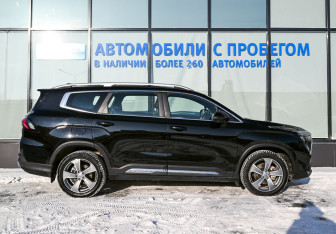 Подержанный автомобиль Geely Okavango 2024 года (6 фото)