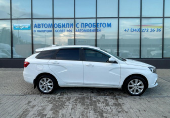 Подержанный автомобиль LADA (ВАЗ) Vesta Wagon 2020 года (6 фото)