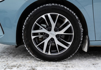 Подержанный автомобиль Geely Emgrand 2023 года (18 фото)