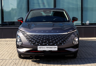 Подержанный автомобиль Omoda C5 2024 года (8 фото)