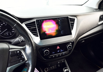 Подержанный автомобиль Hyundai Solaris Sedan 2018 года (10 фото)