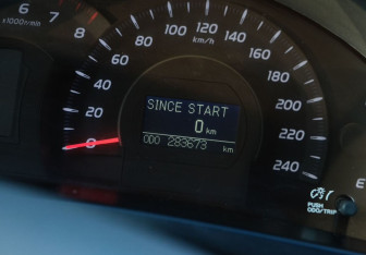 Подержанный автомобиль Toyota Camry Sedan 2007 года (15 фото)