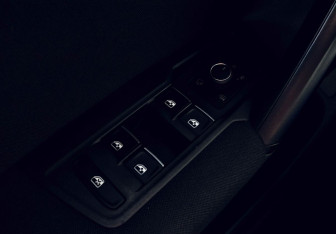 Подержанный автомобиль Volkswagen Tiguan 2017 года (12 фото)