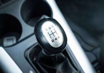 Подержанный автомобиль Lifan X60 2015 года (14 фото)