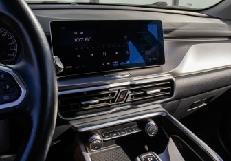 Подержанный автомобиль Geely Coolray 2020 года (10 фото)