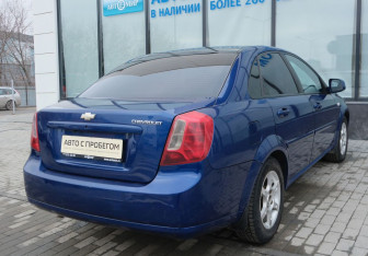 Подержанный автомобиль Chevrolet Lacetti Sedan 2012 года (5 фото)