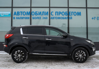 Подержанный автомобиль Kia Sportage 2010 года (6 фото)