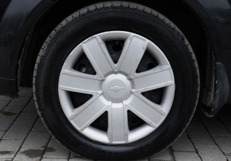 Подержанный автомобиль Chevrolet Lacetti Sedan 2011 года (19 фото)