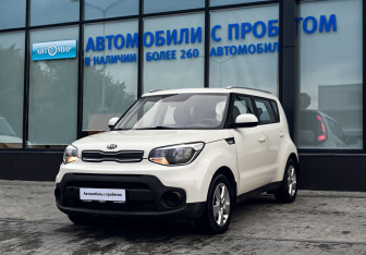 Подержанный автомобиль Kia Soul 2017 года (1 фото)