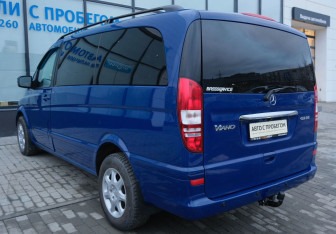 Подержанный автомобиль Mercedes-Benz Viano 2010 года (3 фото)