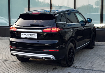 Подержанный автомобиль Geely Atlas Pro 2024 года (5 фото)