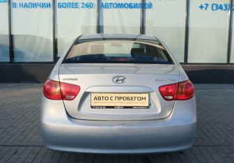 Подержанный автомобиль Hyundai Elantra Sedan 2007 года (4 фото)