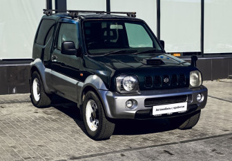 Подержанный автомобиль Suzuki Jimny 1998 года (7 фото)