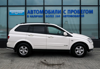 Подержанный автомобиль SsangYong Kyron 2014 года (7 фото)