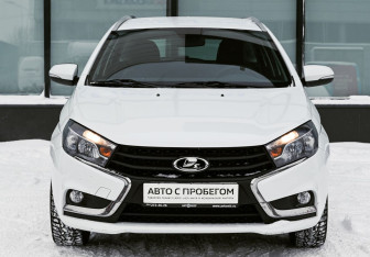 Подержанный автомобиль LADA (ВАЗ) Vesta Wagon 2019 года (8 фото)