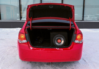 Подержанный автомобиль Chevrolet Cruze Sedan 2009 года (20 фото)