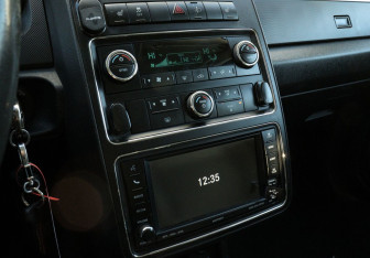 Подержанный автомобиль Dodge Journey 2010 года (12 фото)