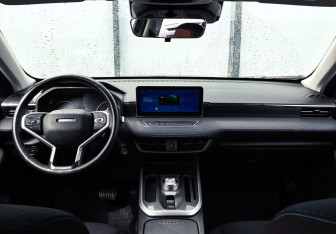 Подержанный автомобиль Haval Jolion 2025 года (11 фото)