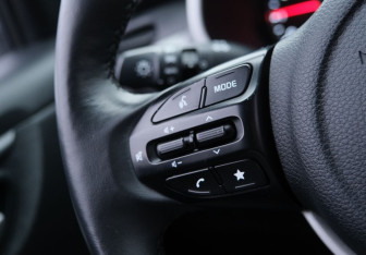 Подержанный автомобиль Kia Rio Sedan 2022 года (15 фото)