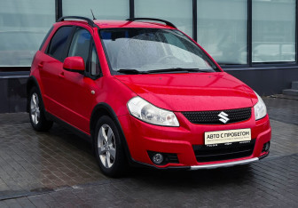 Подержанный автомобиль Suzuki SX4 Hatchback 2010 года (19 фото)