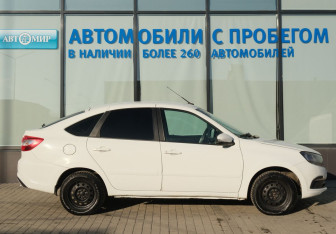 Подержанный автомобиль LADA (ВАЗ) Granta Liftback 2020 года (6 фото)