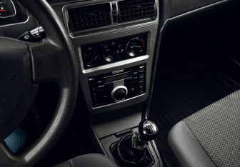 Подержанный автомобиль Daewoo Nexia Sedan 2008 года (9 фото)