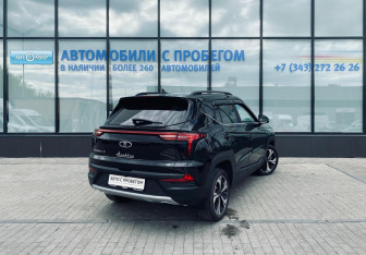 Подержанный автомобиль Москвич 3 2023 года (5 фото)