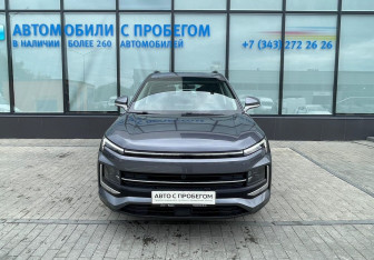 Подержанный автомобиль Москвич 3 2023 года (8 фото)