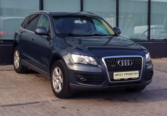 Подержанный автомобиль Audi Q5 2011 года (7 фото)