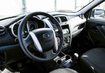 Подержанный автомобиль Datsun on-DO 2017 года (12 фото)