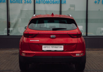 Подержанный автомобиль Kia Sportage 2018 года (4 фото)