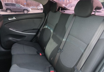 Подержанный автомобиль Hyundai Solaris Sedan 2014 года (18 фото)