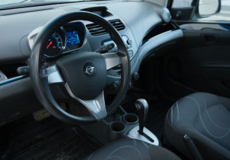 Подержанный автомобиль Ravon R2 2016 года (9 фото)