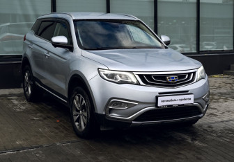 Подержанный автомобиль Geely Atlas 2019 года (7 фото)