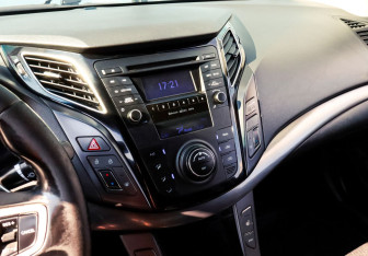 Подержанный автомобиль Hyundai i40 Sedan 2013 года (10 фото)