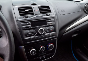 Подержанный автомобиль LADA (ВАЗ) Granta Hatchback 2021 года (13 фото)