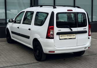 Подержанный автомобиль LADA (ВАЗ) Largus Wagon 2017 года (3 фото)
