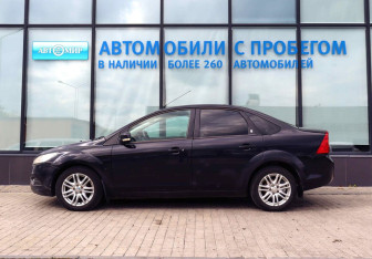 Подержанный автомобиль Ford Focus Sedan 2008 года (2 фото)