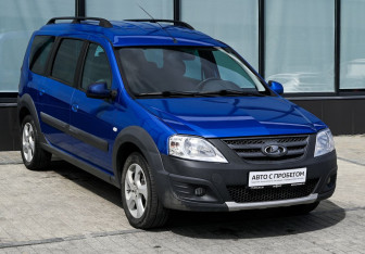 Подержанный автомобиль LADA (ВАЗ) Largus Wagon 2020 года (7 фото)