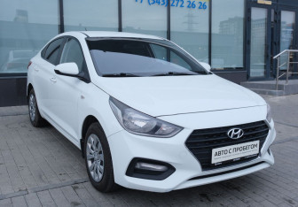 Подержанный автомобиль Hyundai Solaris Sedan 2018 года (7 фото)