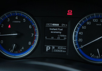 Подержанный автомобиль Suzuki SX4 Hatchback 2014 года (17 фото)