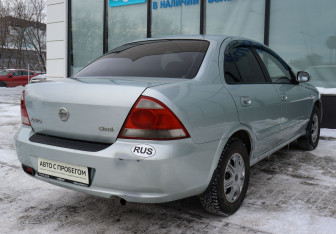 Подержанный автомобиль Nissan Almera Classic 2006 года (5 фото)