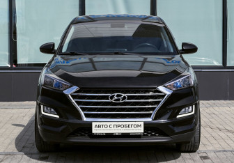 Подержанный автомобиль Hyundai Tucson 2019 года (8 фото)