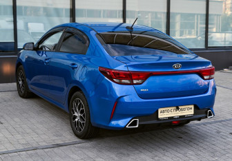 Подержанный автомобиль Kia Rio Sedan 2020 года (3 фото)