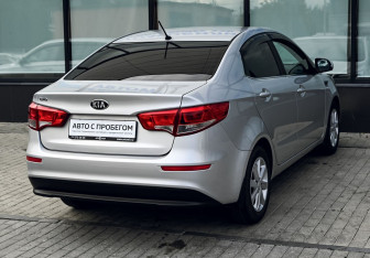 Подержанный автомобиль Kia Rio Sedan 2016 года (5 фото)