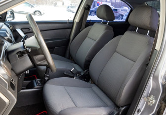 Подержанный автомобиль Chevrolet Aveo Sedan 2008 года (9 фото)