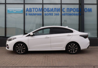 Подержанный автомобиль Omoda S5 2023 года (2 фото)